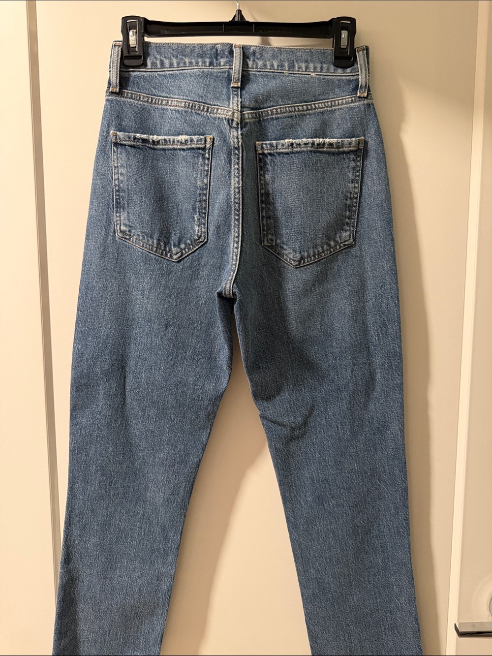AGOLDE Riley Crop Jeans - Picture 6 of 9